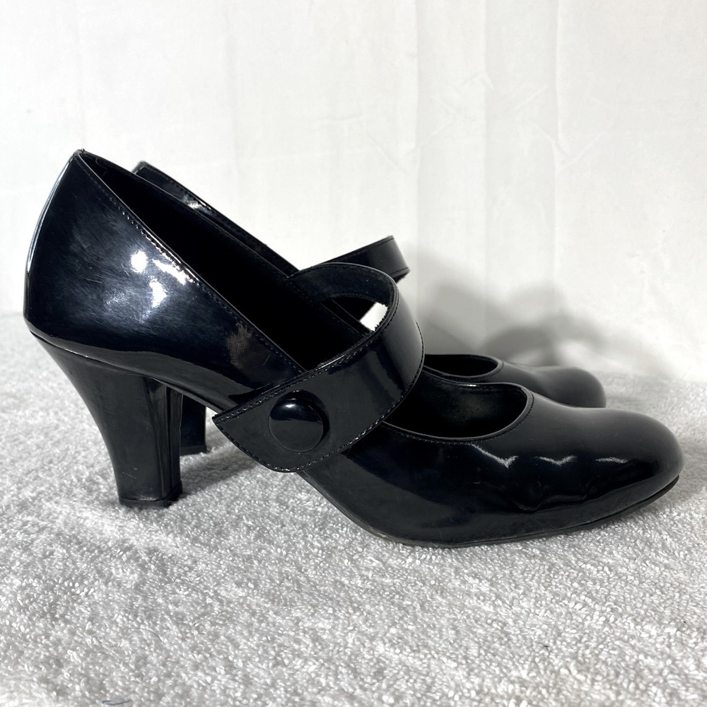 American Eagle Outfitters Black Patent Leather Chunky Heel Mary Janes 10